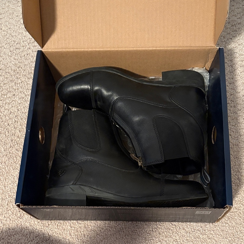 Ariat Black Leather Riding Boots - Picture 8 of 8